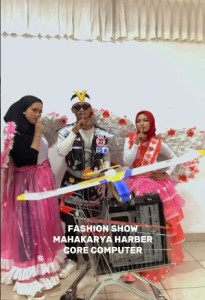 Dokumentasi Fashion Show Mahakarya